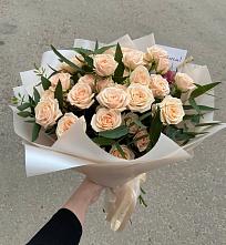 Букет Кремовые розы Латте в Балезино